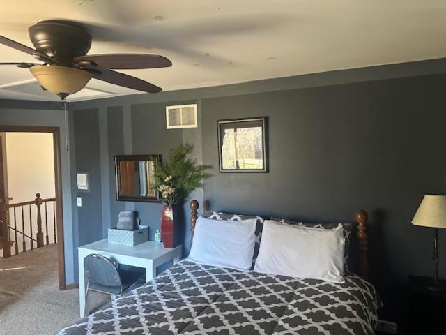 Quiet And Spacious Room1 Bolingbrook Exterior photo